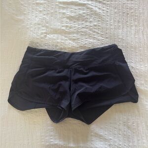 Lululemon Athletica Black Athletic Shorts Lightweight and Breathable